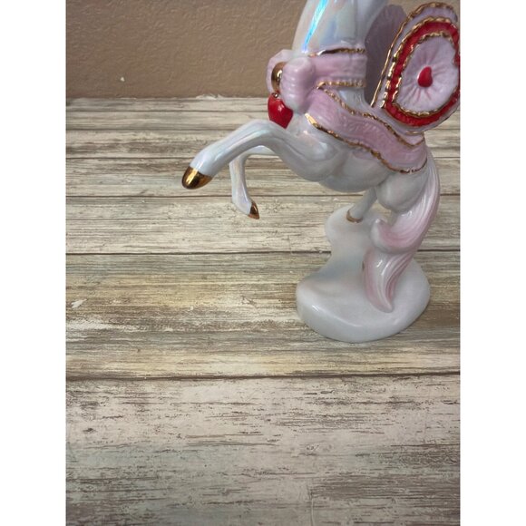 Franklin Mint Treasury of Unicorns -Love Series "Where Loving Hearts Meet" 1990s - Picture 13 of 14